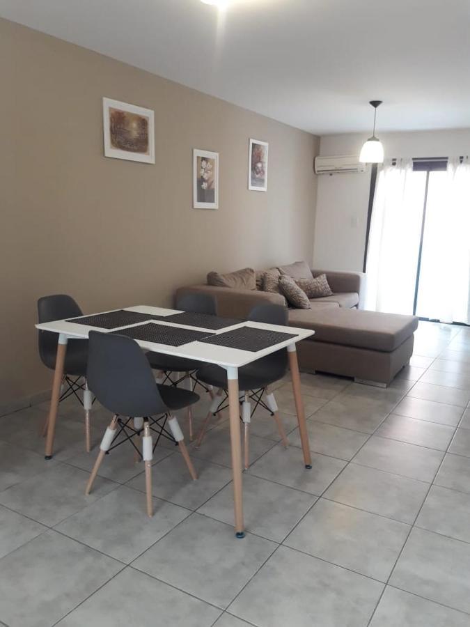 Depto Amoblado En El Centro De La Capital De Cordoba Apartment Екстериор снимка